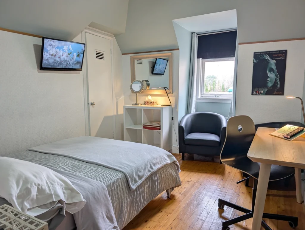 SUITE ARTISTE CHAMBRE CLAUDEL DOUBLE